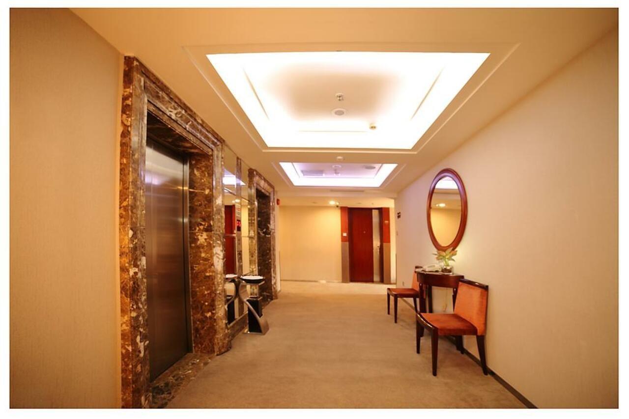 Shenzhen New Year Hotel Екстер'єр фото