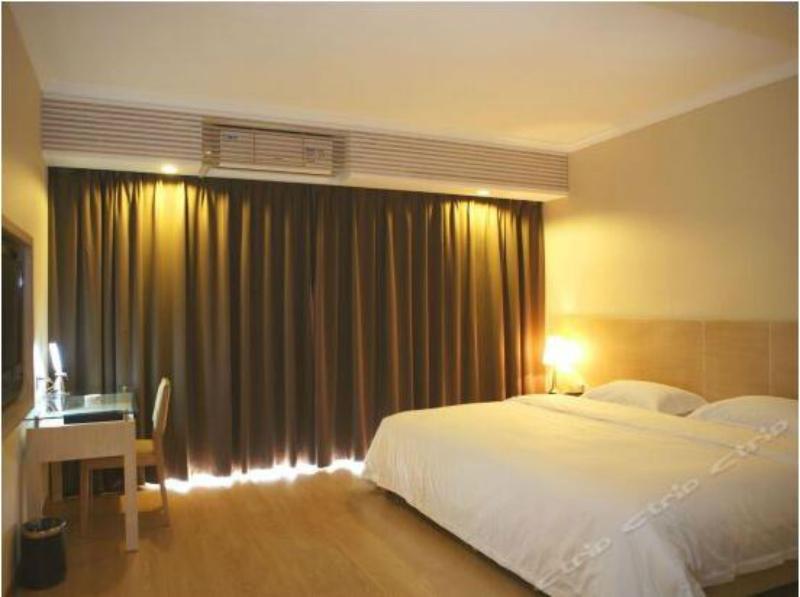 Shenzhen New Year Hotel Екстер'єр фото